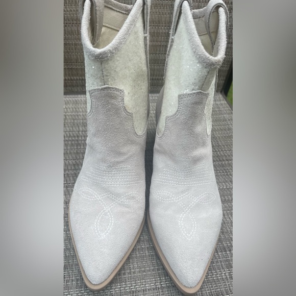 Dolce Vita Sonya Glitter Suede Cowboy Western Boots woman’s size 6 COLOR: white - Picture 6 of 8